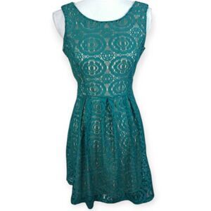 TEAL LACE DRESS SZ.M EUC.